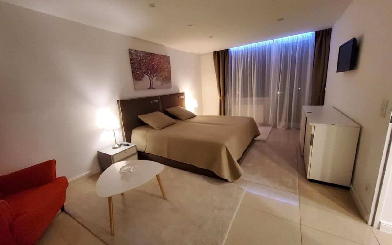 3 Zimmer Wohnung - Keine Party Wohnung ! 6 Personen 杜塞尔多夫 外观 照片