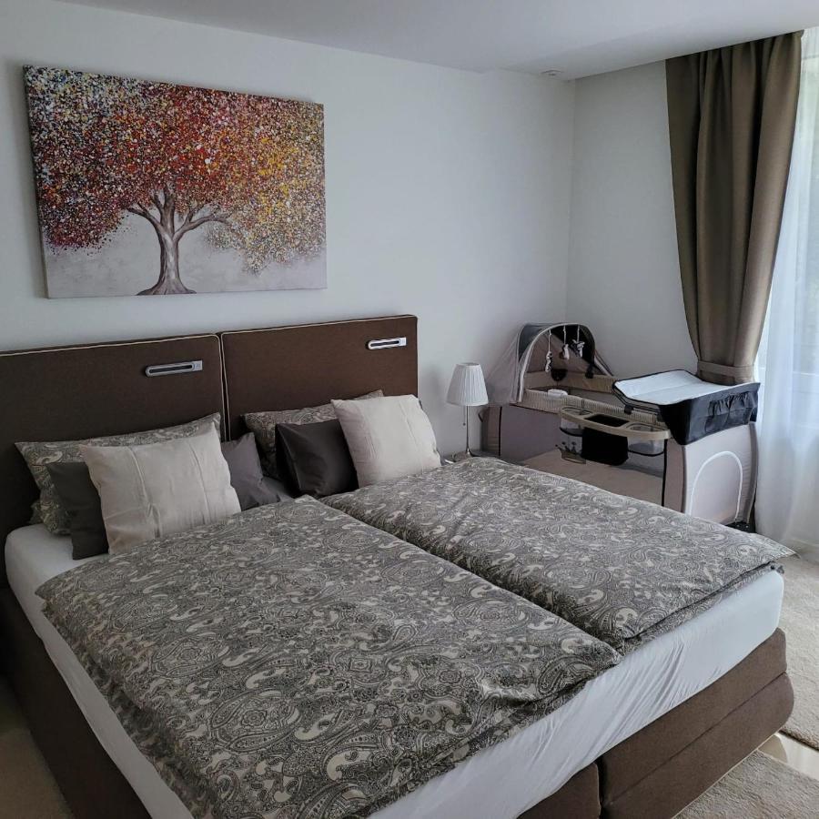 3 Zimmer Wohnung - Keine Party Wohnung ! 6 Personen 杜塞尔多夫 外观 照片